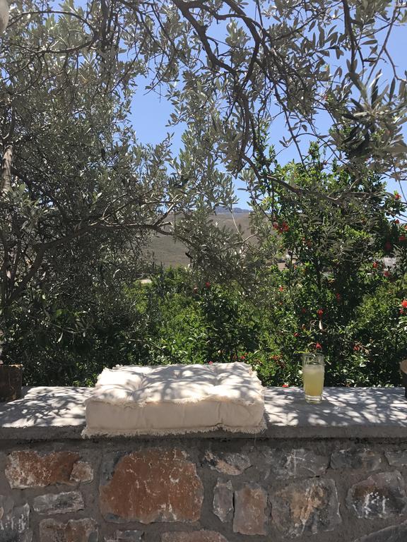Panai'S Garden Daire Livadi  Dış mekan fotoğraf